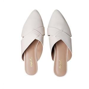 NEW QUPID women's swirl ballerina mules in bone